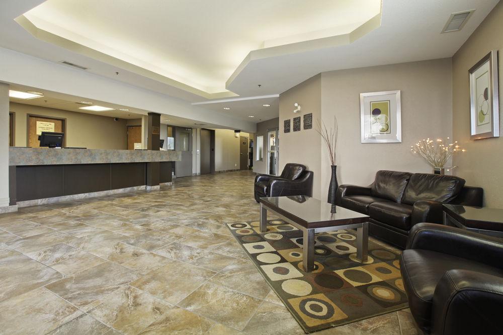 Super 8 By Wyndham Prince Albert Esterno foto